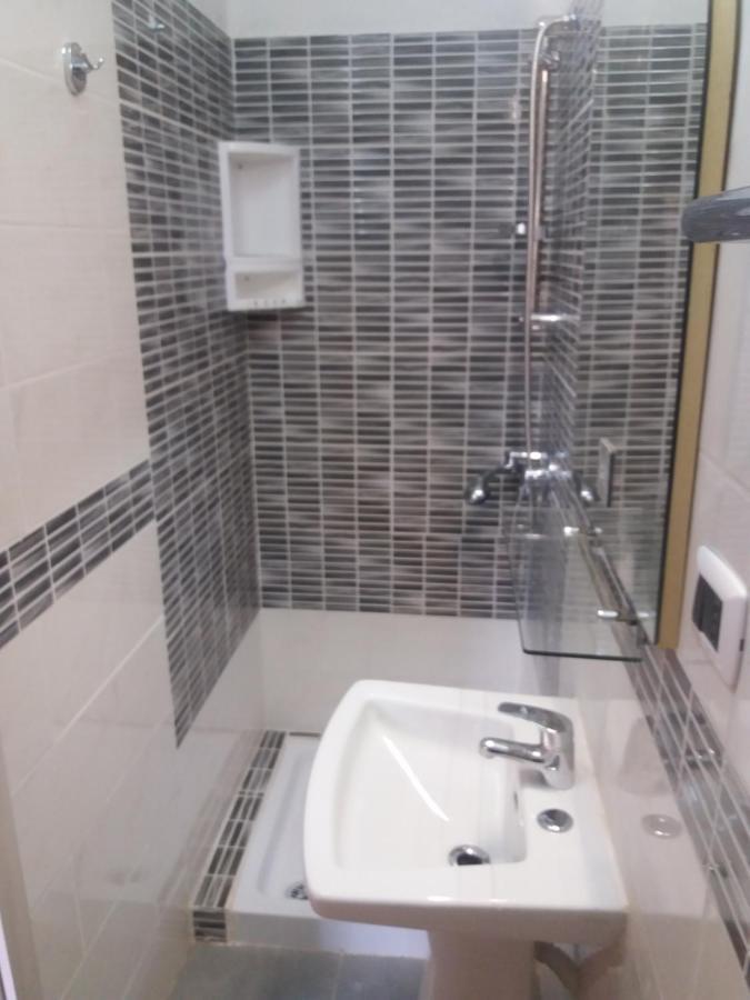 Levante Rooms Scalea Bilik gambar